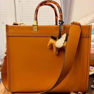 Caramel Leather Tote Tortoiseshell Handles FF Sunshine Medium Brown calfskin bag